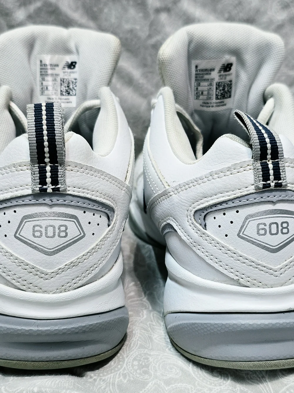 New Balance 608v4 Women's White Leather Cross Training Shoes Size 10 B Wide
